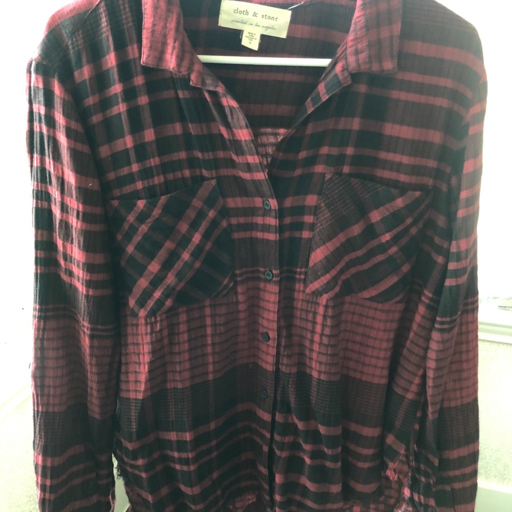 Women's Cloth and Stone plaid button down